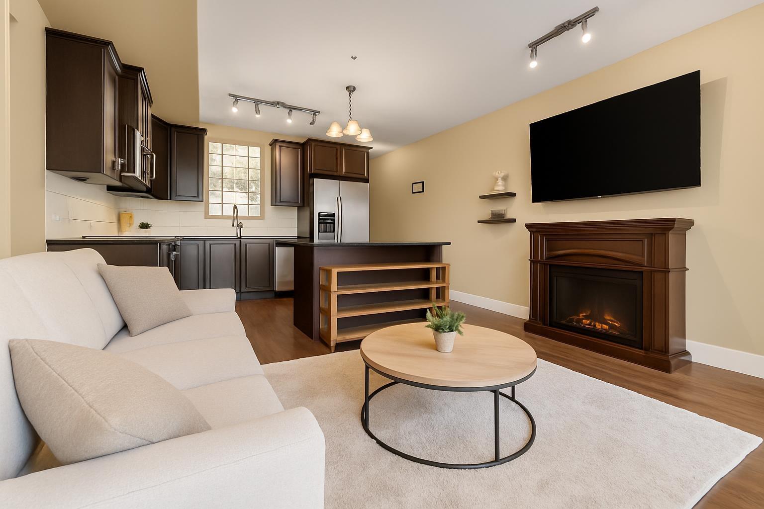 216 8328 207A STREET, Langley