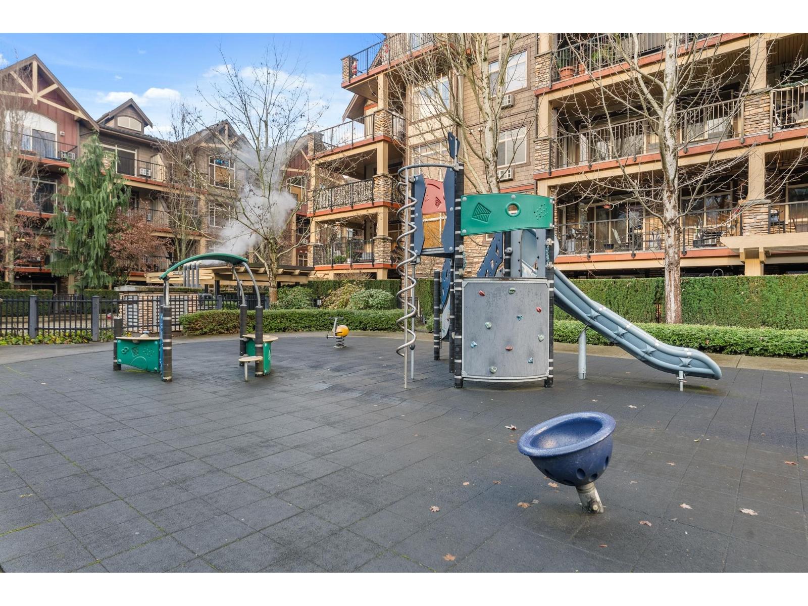 216 8328 207A STREET, Langley