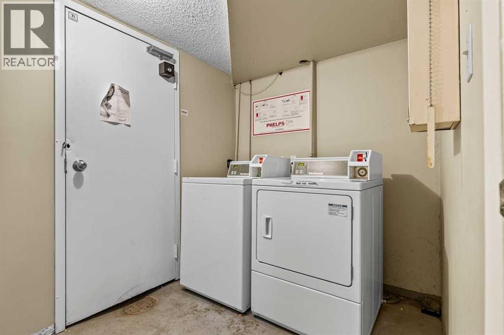 Single Family House for Sale in    Avenue SW Sunalta Calgary 