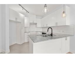 412 15956 86a Avenue, Surrey, BC V4N6N8 Photo 9
