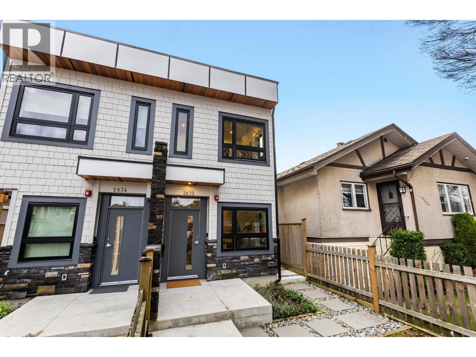 2632 WARD STREET, Vancouver