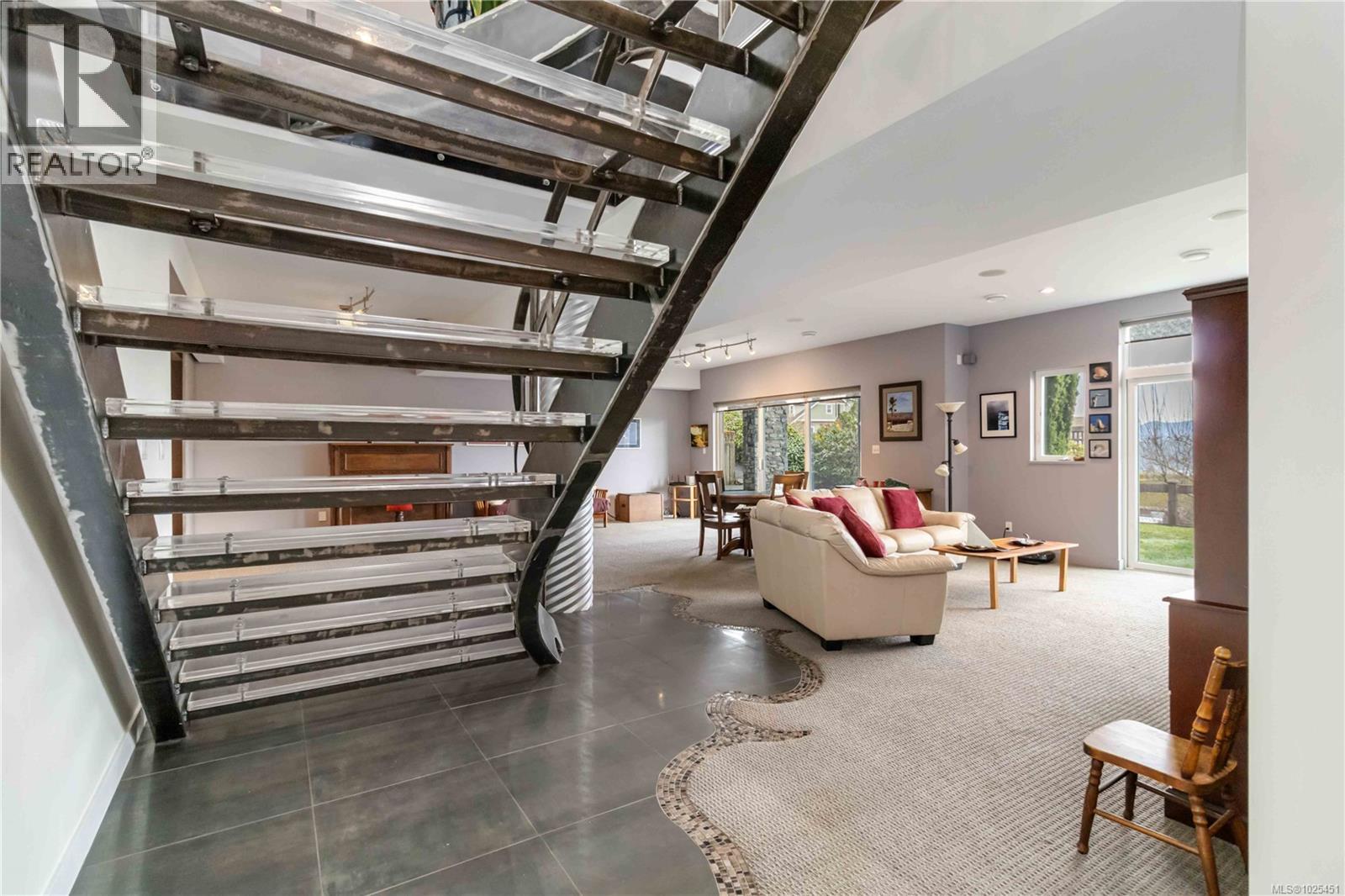 532 Sentinel Dr, Mill Bay