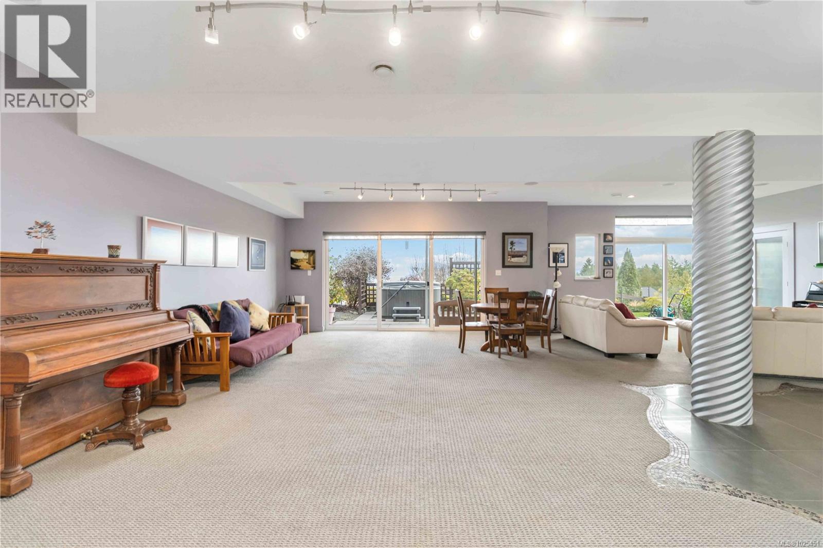 532 Sentinel Dr, Mill Bay