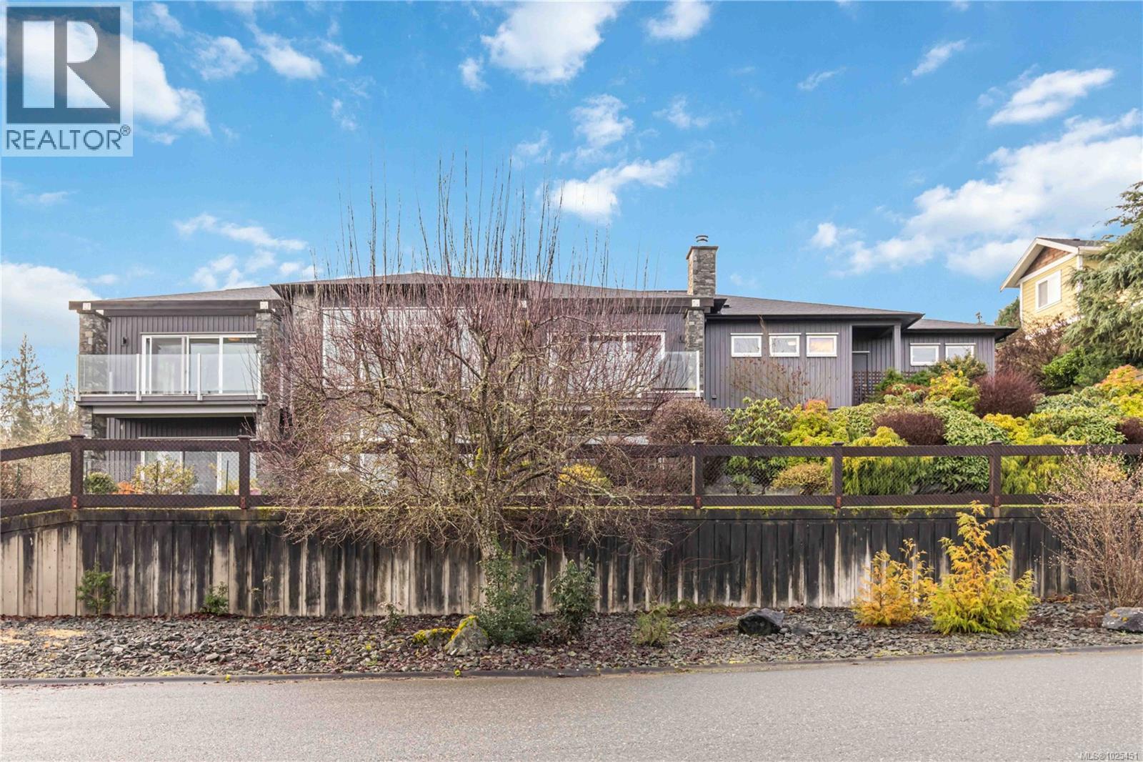 532 Sentinel Dr, Mill Bay