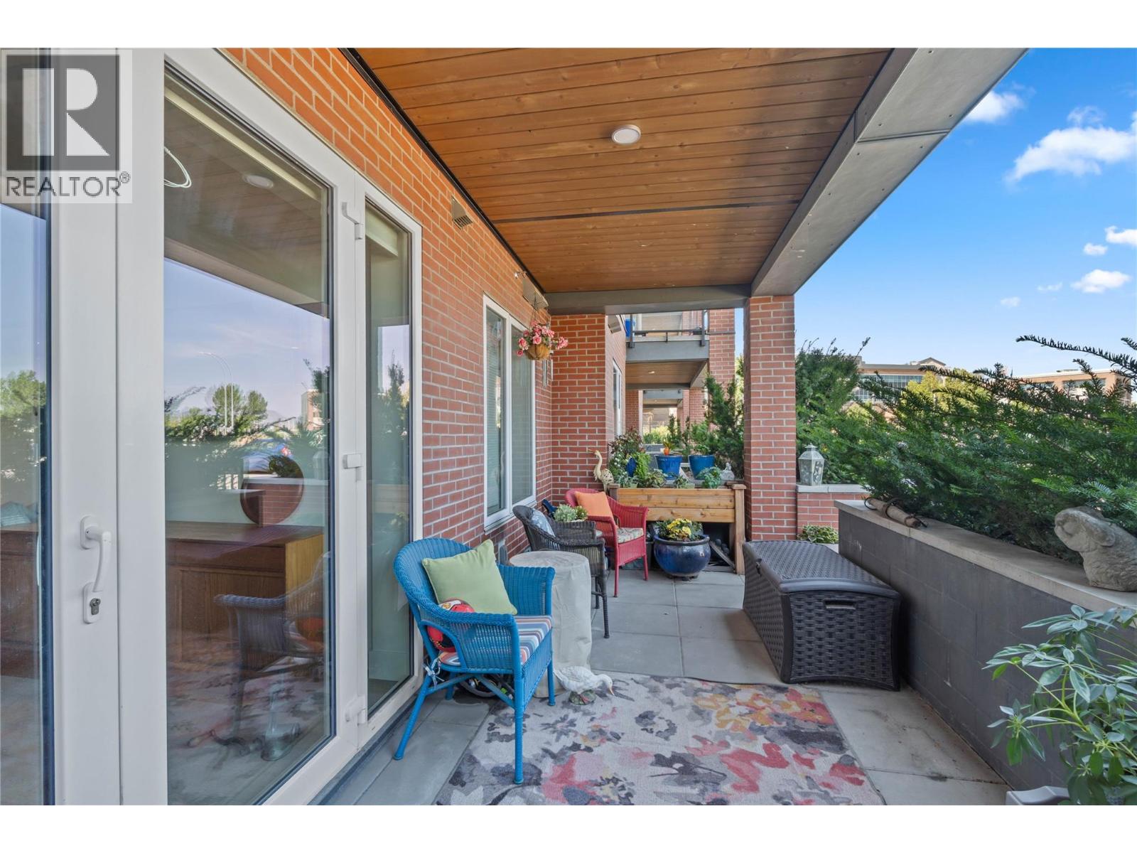 885 UNIVERSITY Drive Unit# 114, Kamloops