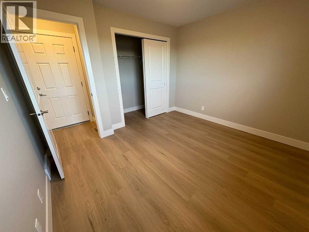 
          421 Meadowlark Way
            <br/>
            <span>Vulcan</span>
            , 
            <span>AB</span>
             <span>T0L2B0</span>
         - Photo 10