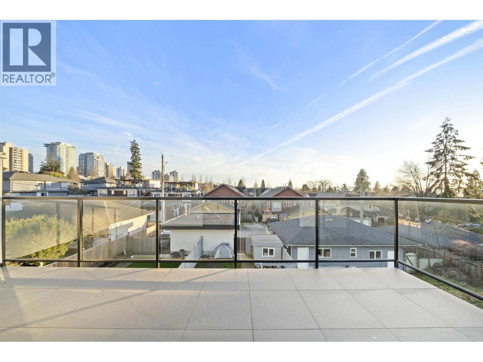 253 W 18TH STREET, North Vancouver