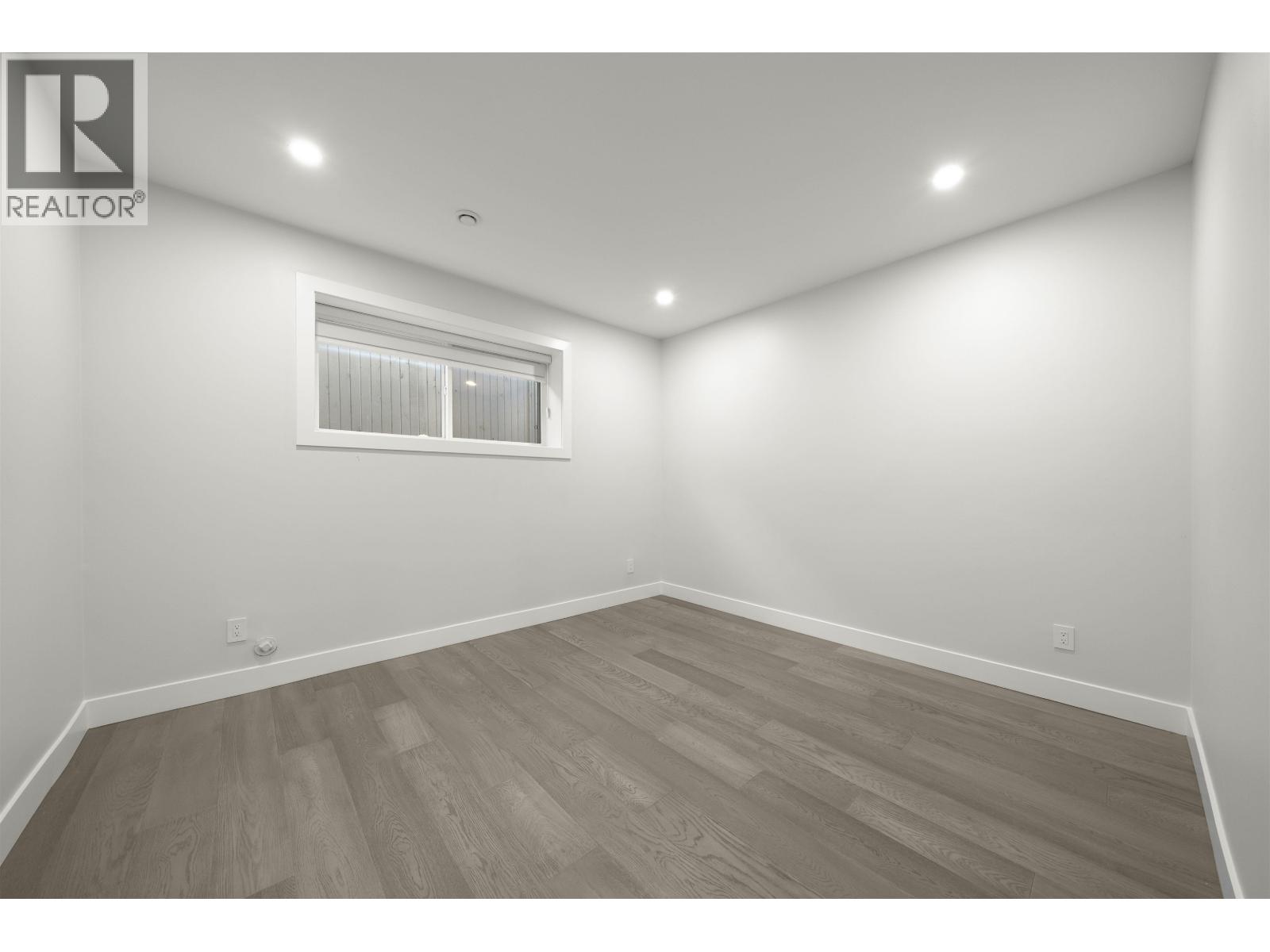 253 W 18TH STREET, North Vancouver