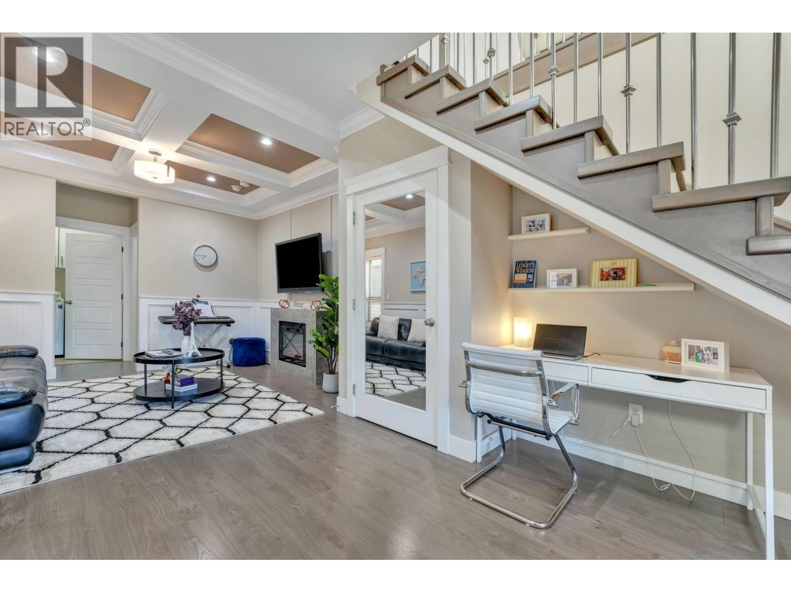 221 CAMPBELL STREET, New Westminster