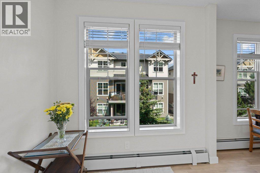 201 Sunset Drive, Cochrane