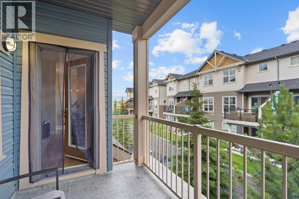 201 Sunset Drive, Cochrane