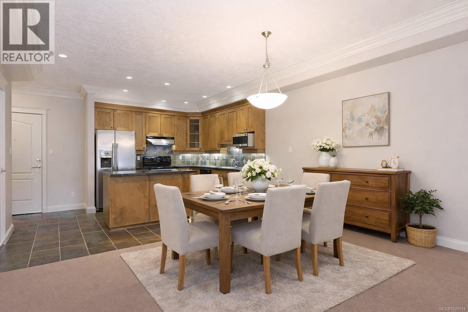 117 3666 Royal Vista Way, Courtenay