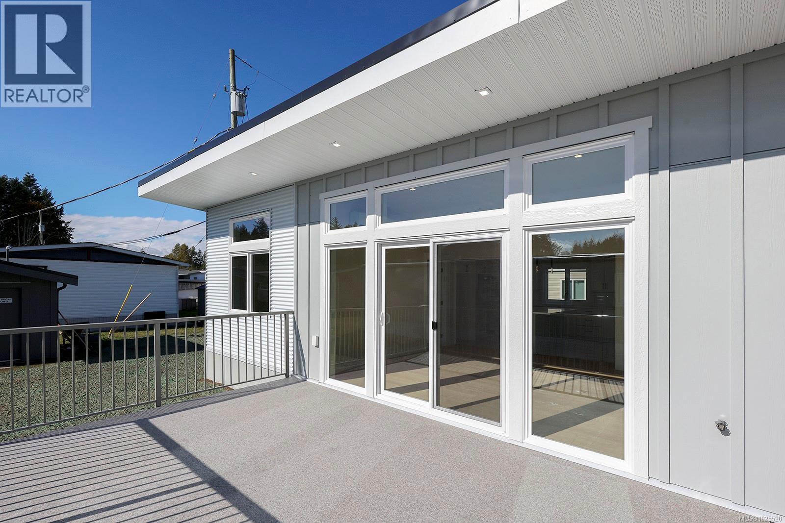 #16 1240 WILKINSON RD - Image 2