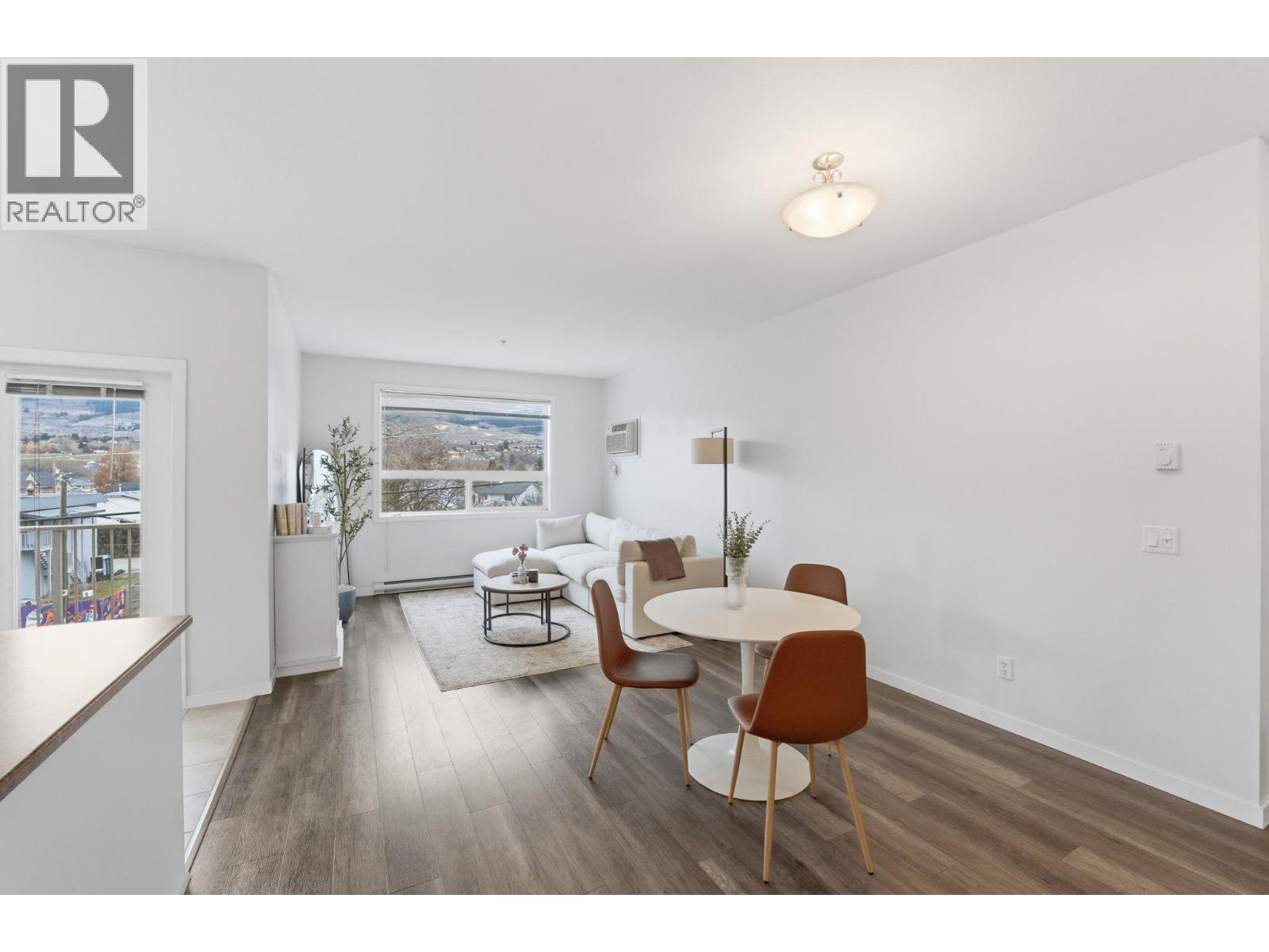 313 778 Rutland Road North, Kelowna