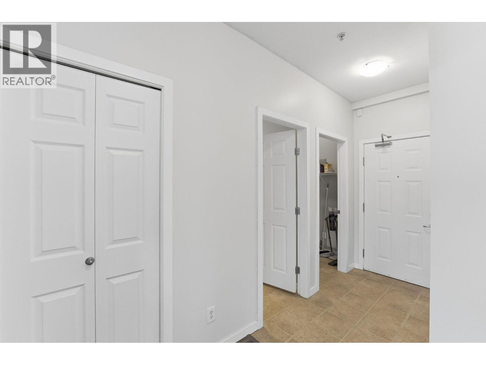 313 778 Rutland Road North, Kelowna