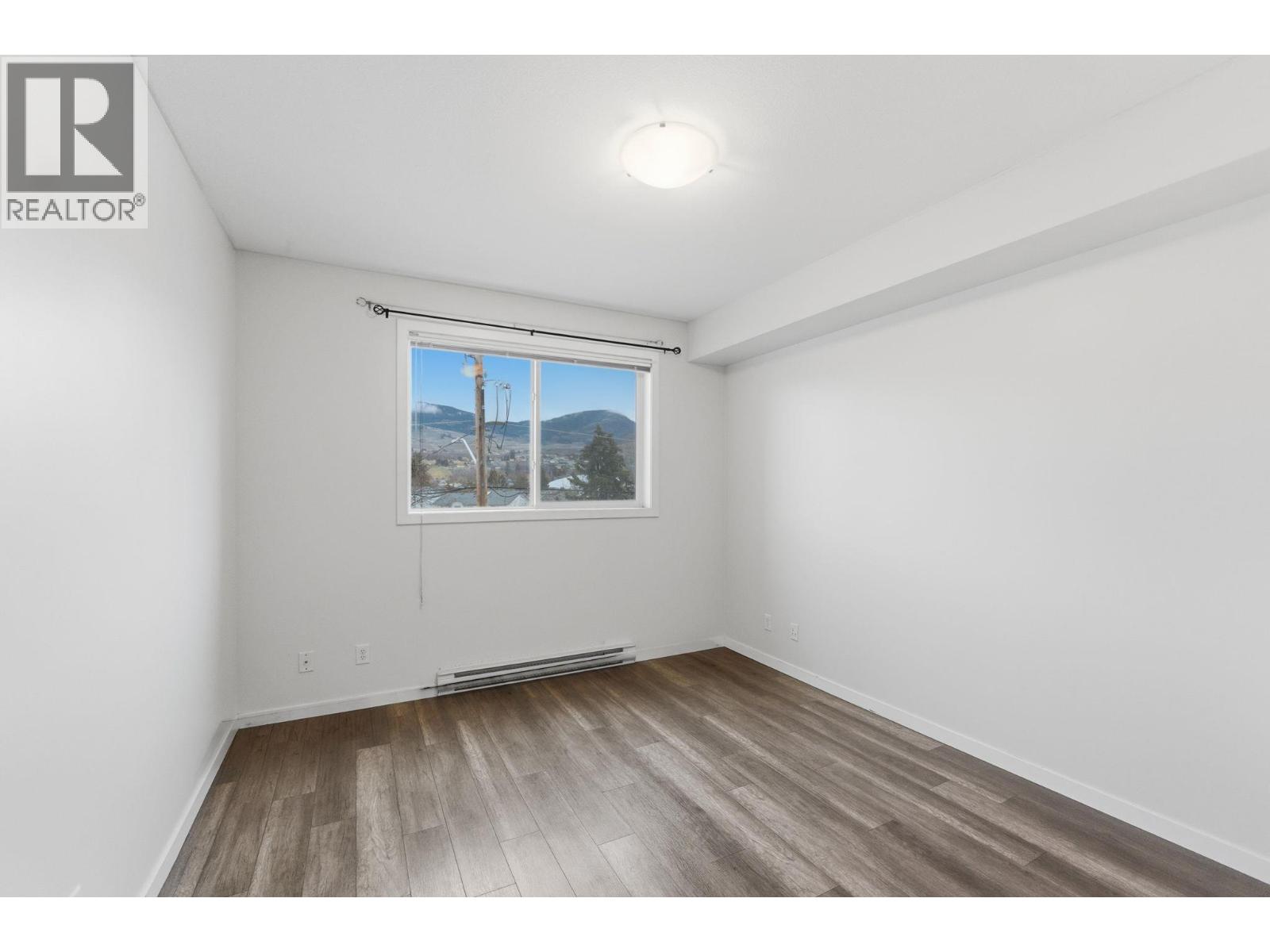 313 778 Rutland Road North, Kelowna