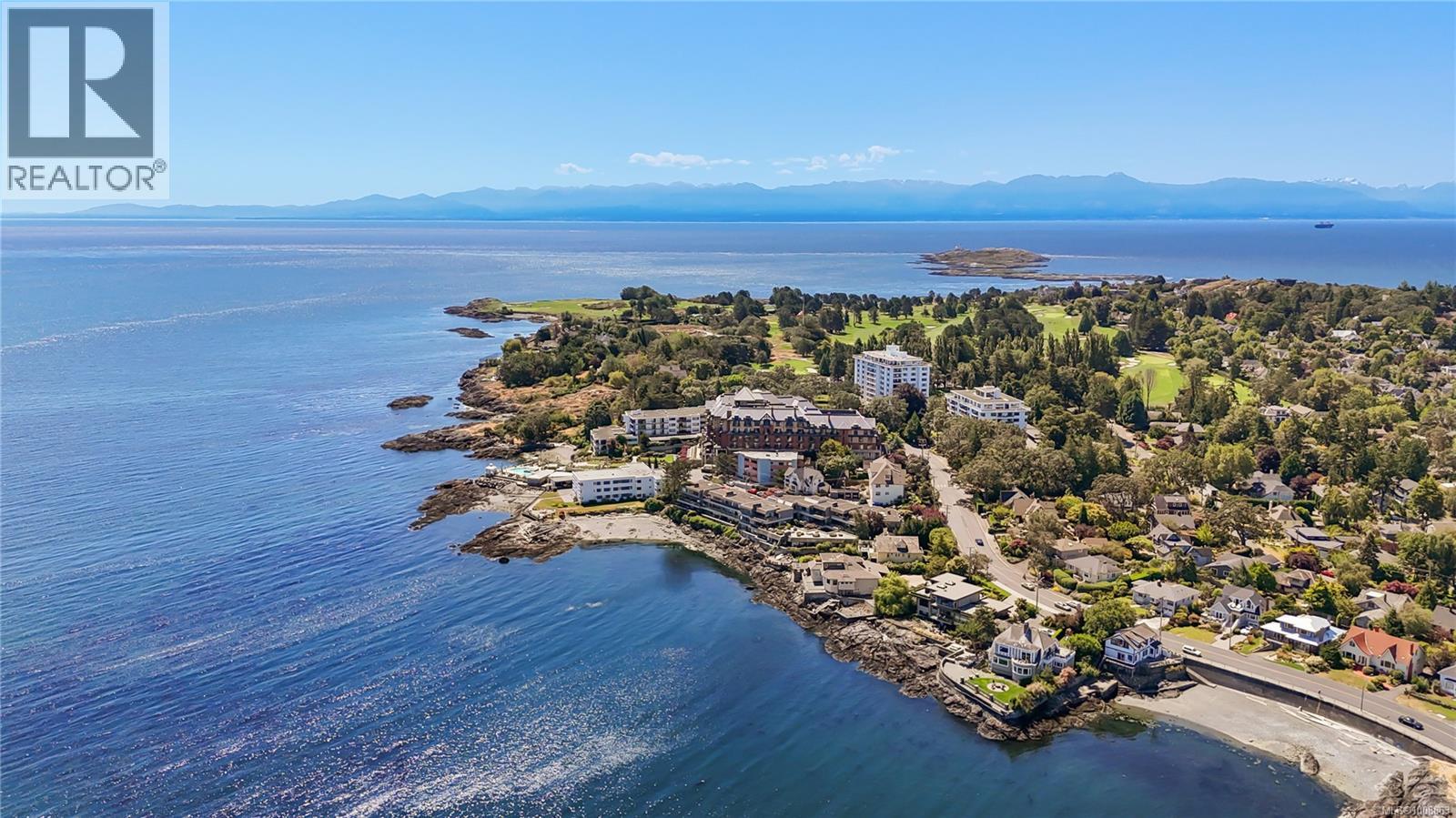  1069/1101 Beach Drive, Oak Bay