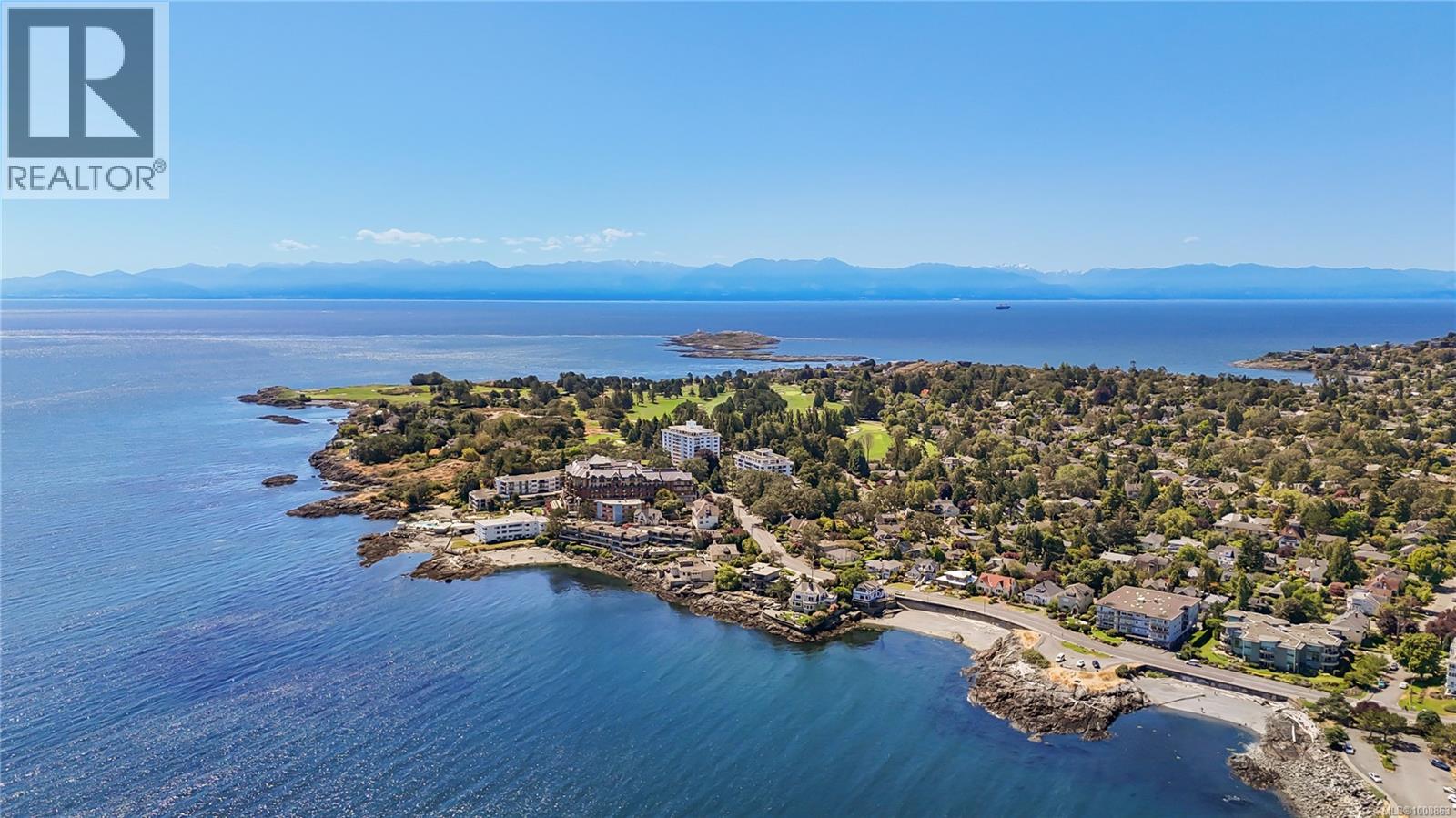  1069/1101 Beach Drive, Oak Bay