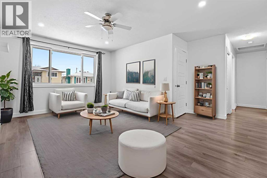 Single Family House Bi-level for Sale in  Doverview Crescent SE Dover Calgary 