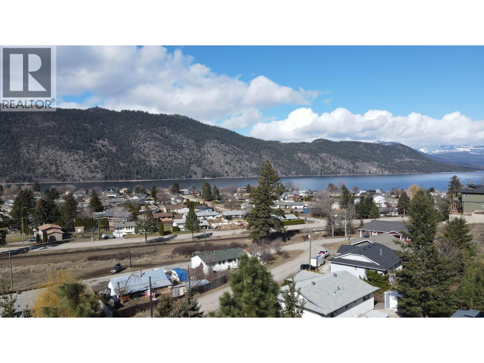 1188 MONTGOMERY PLACE - 9