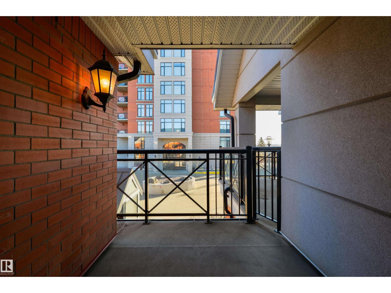 3 9026 Jasper Ave AV NW, Edmonton