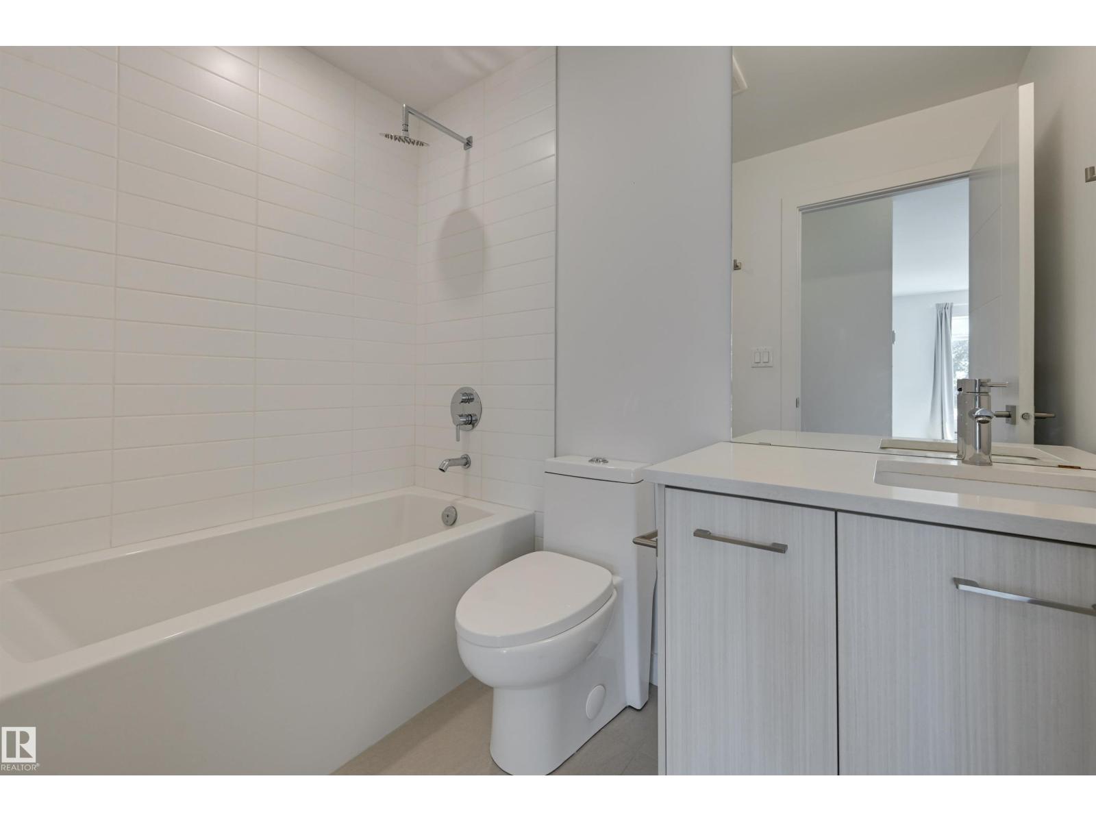 #206 10837 83 AV NW - 22