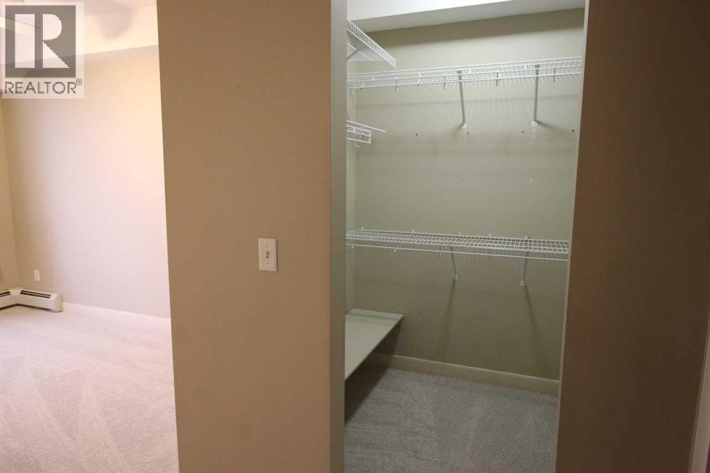 Single Family House for Sale in   Country Village Circle NE Country Hills Village Calgary 