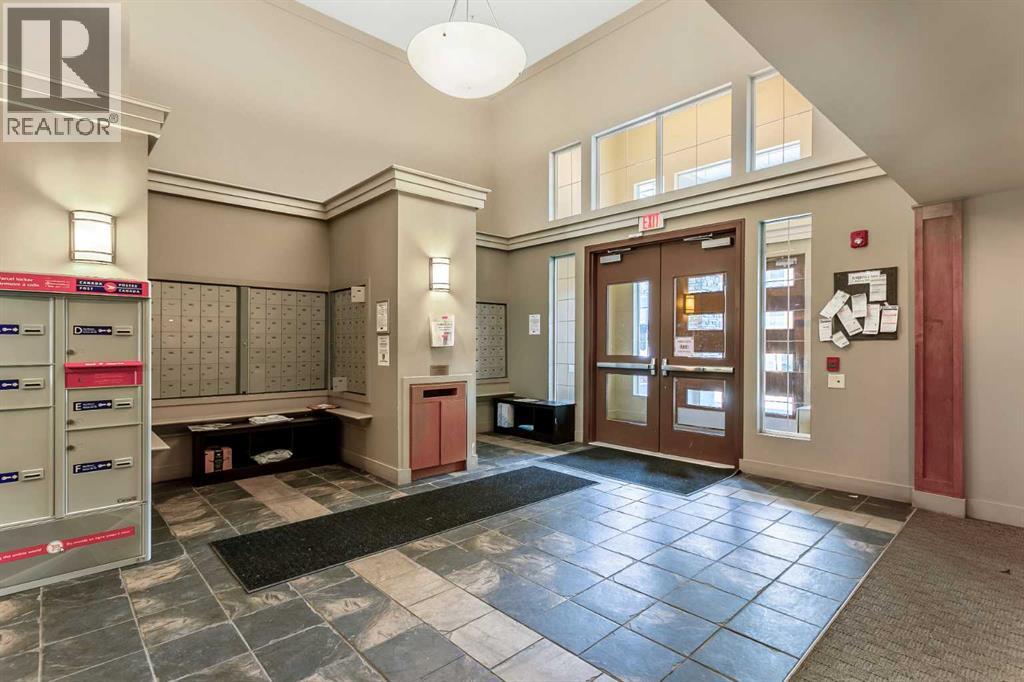 Single Family House for Sale in   Richard Court SW Lincoln Park Calgary 