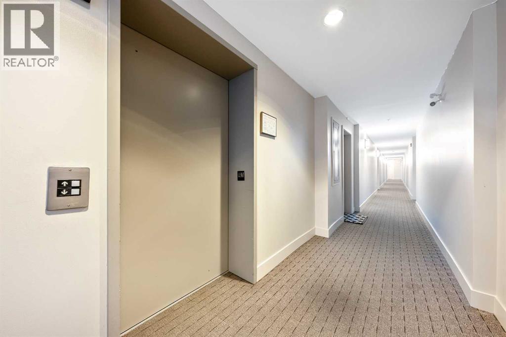 Single Family House for Sale in   Richard Court SW Lincoln Park Calgary 