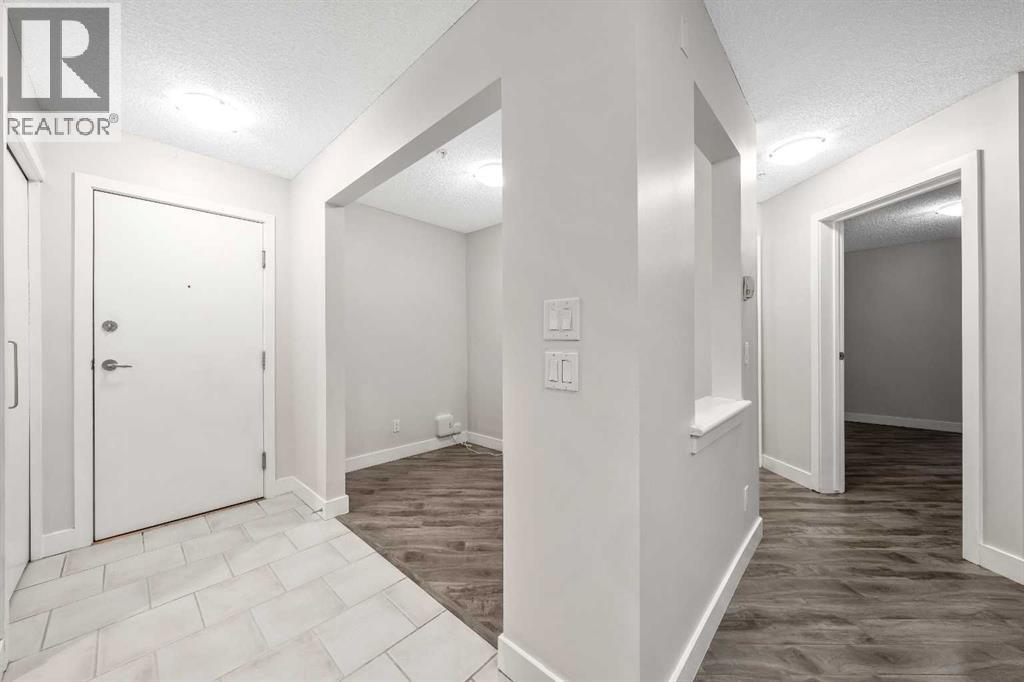 Single Family House for Sale in   Richard Court SW Lincoln Park Calgary 