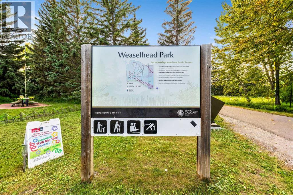 Single Family House for Sale in   Richard Court SW Lincoln Park Calgary 