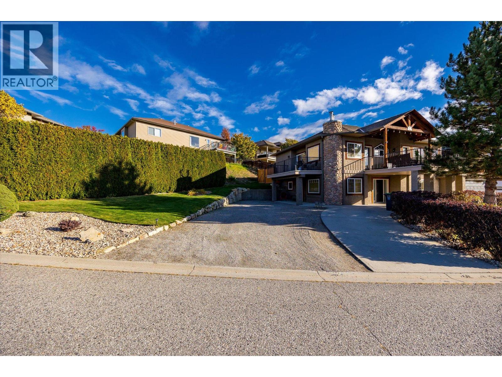  1536 Wilmot Avenue, Kelowna