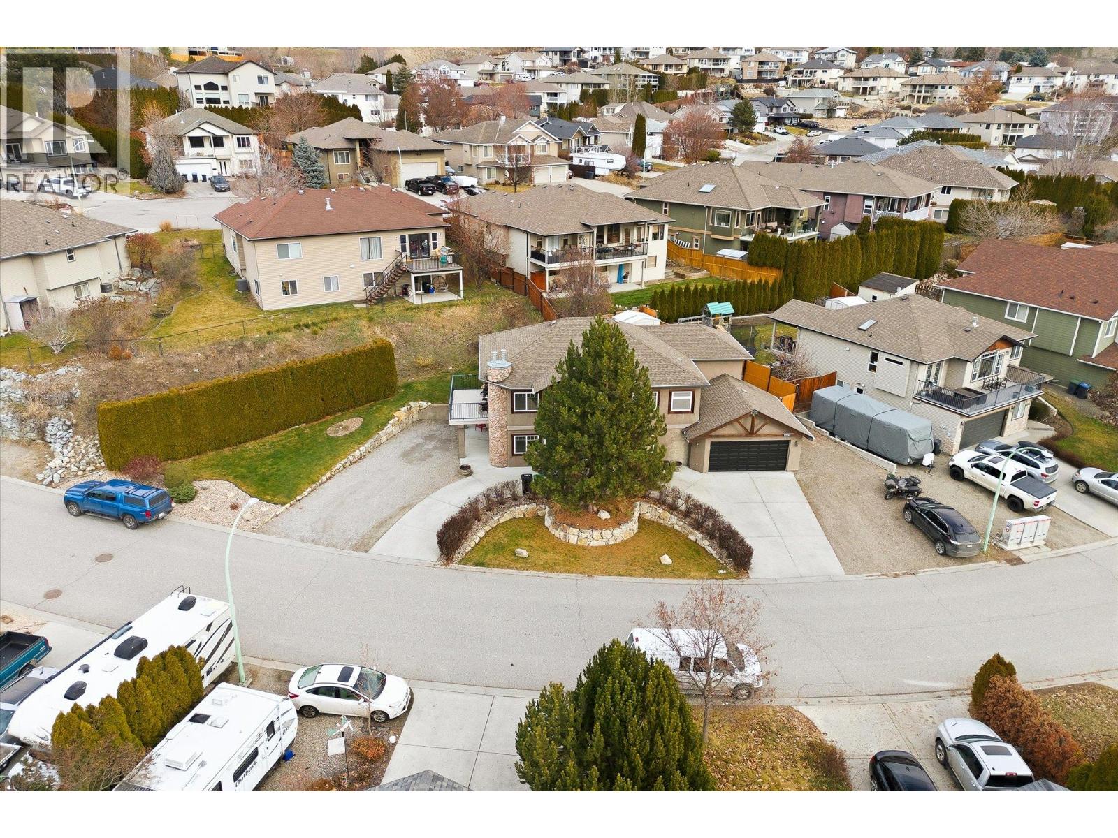  1536 Wilmot Avenue, Kelowna