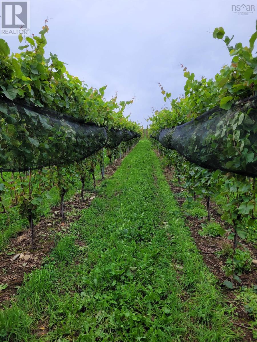 Property 27 of 37 of 4113 Highway 340