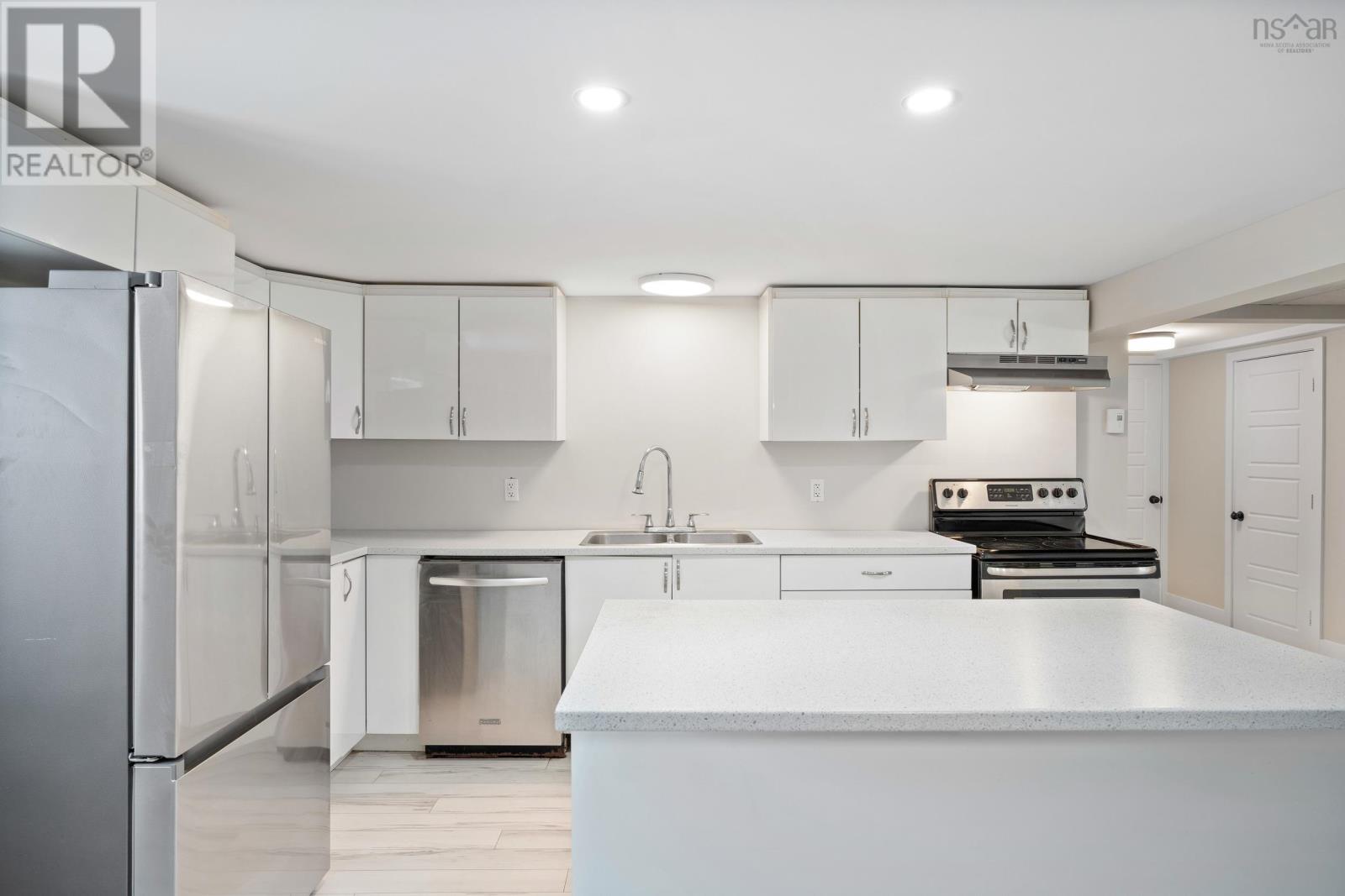 Property 34 of 49 of 1031 Wentworth Road