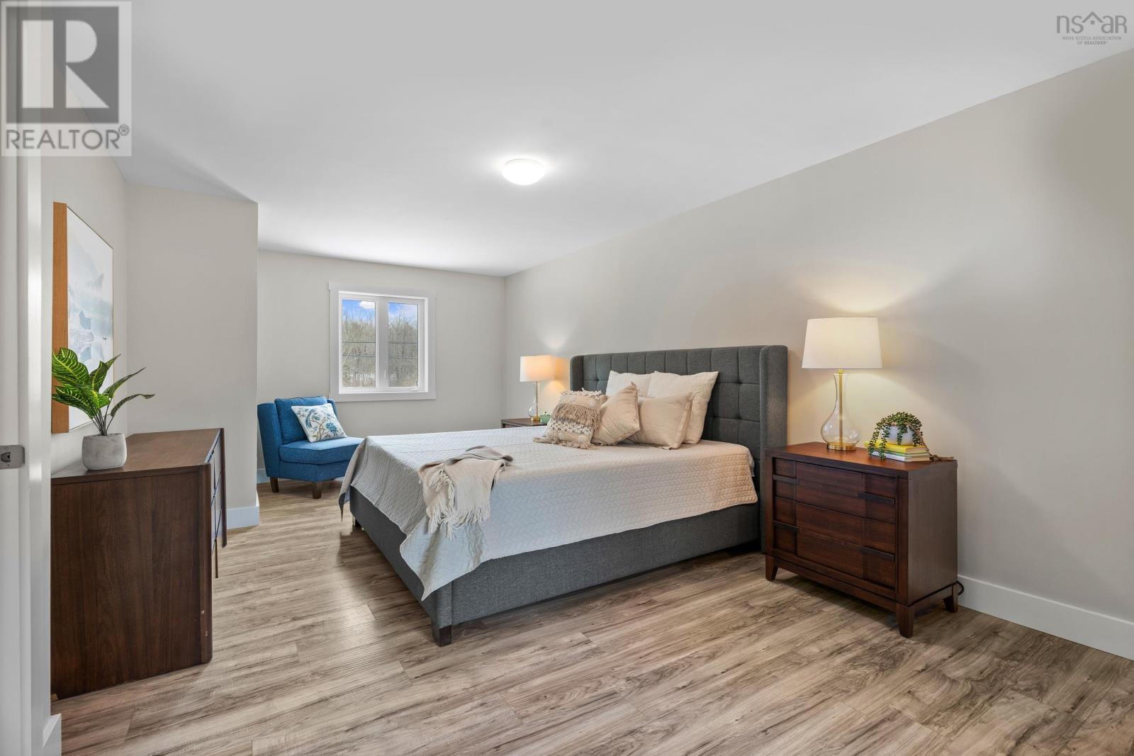 Property 30 of 49 of 1031 Wentworth Road