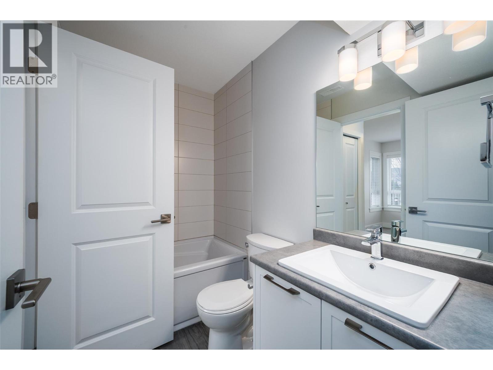 75 13098 Shoreline Way, Lake Country