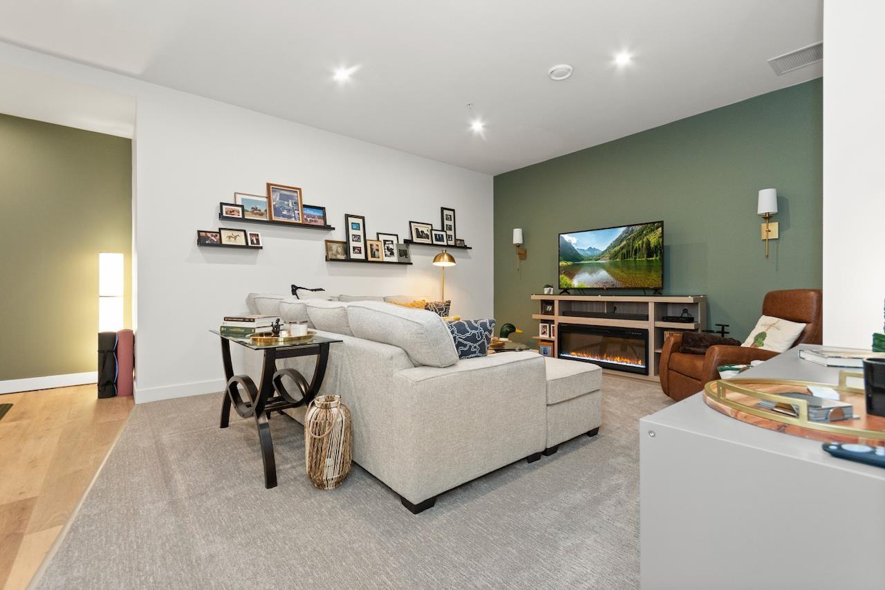 73 1880 COLUMBIA VALLEY ROAD, Cultus Lake South, Lindell Beach