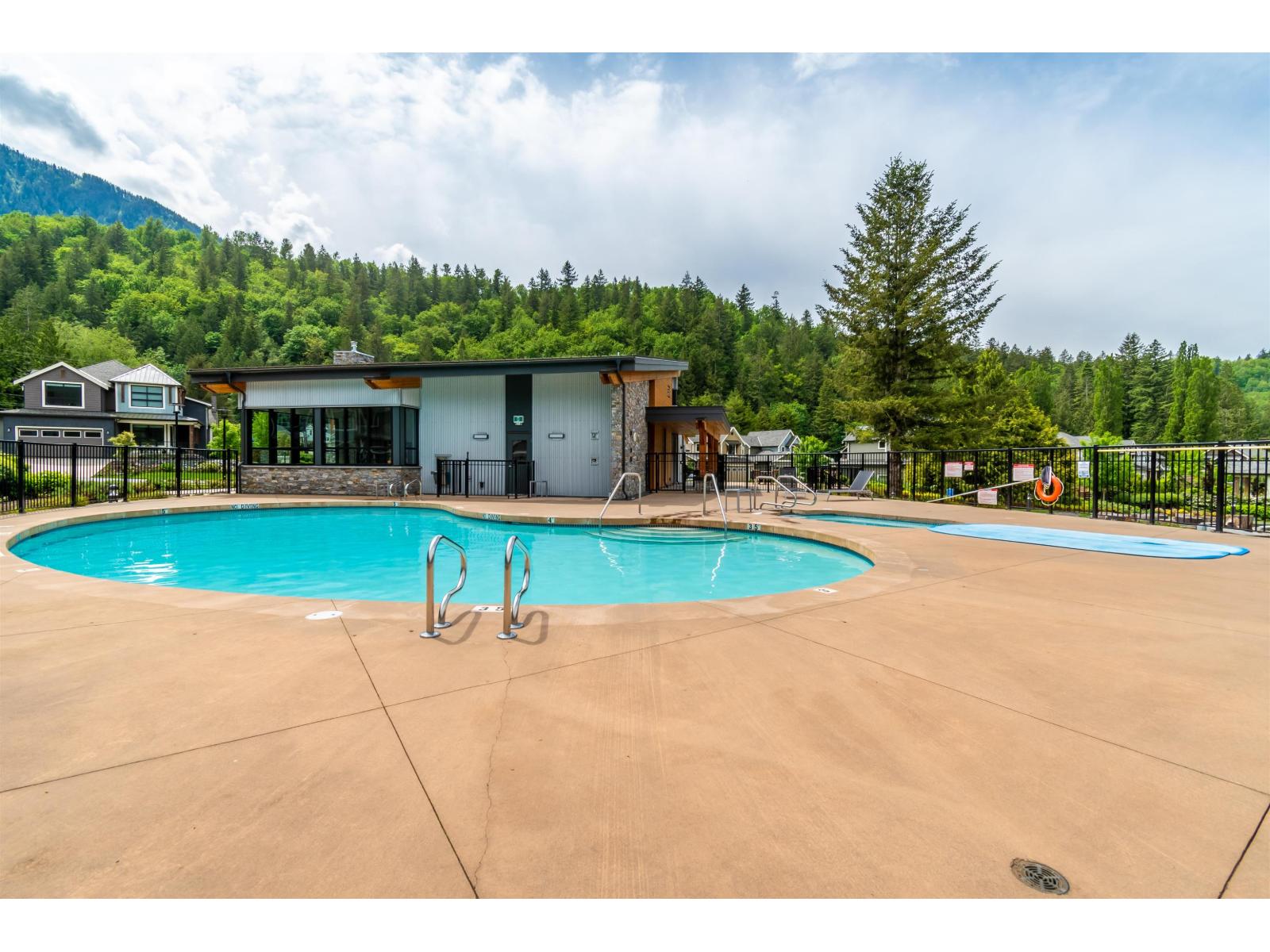 73 1880 COLUMBIA VALLEY ROAD, Cultus Lake South, Lindell Beach
