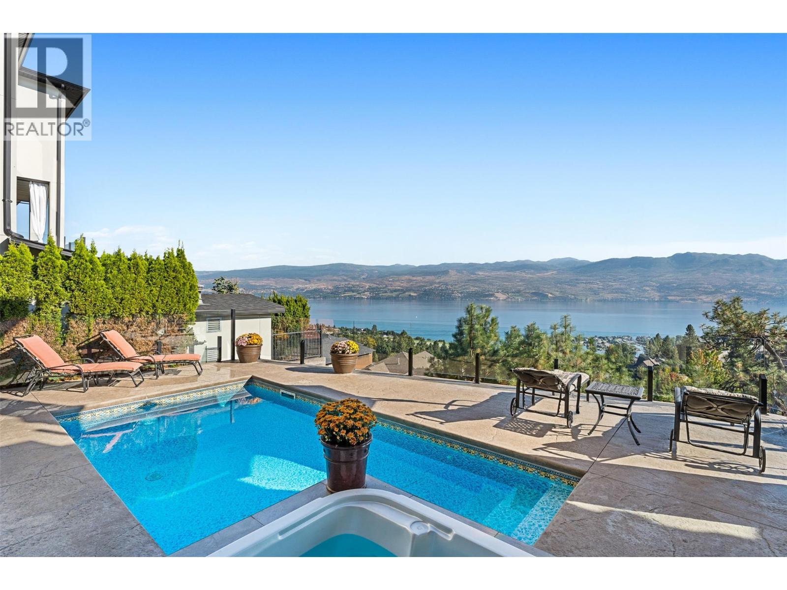 3211 Pinot Noir Place, West Kelowna