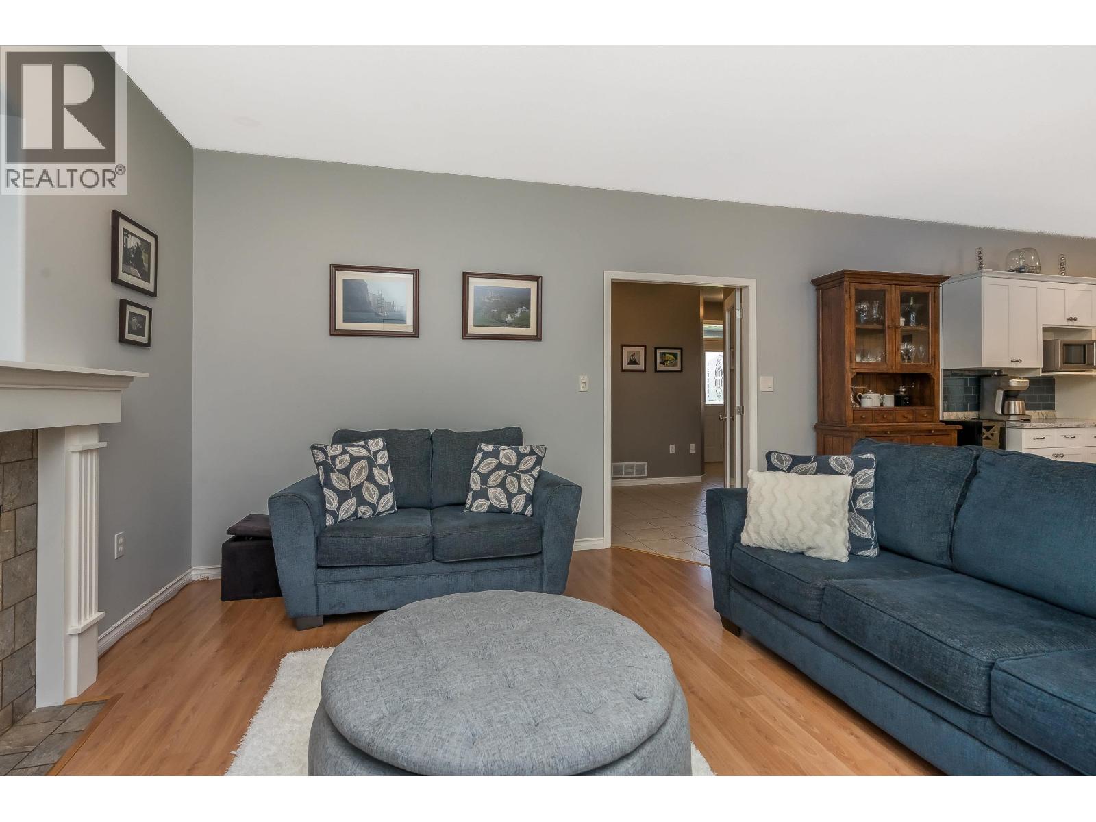 19115 DOERKSEN DRIVE, Pitt Meadows