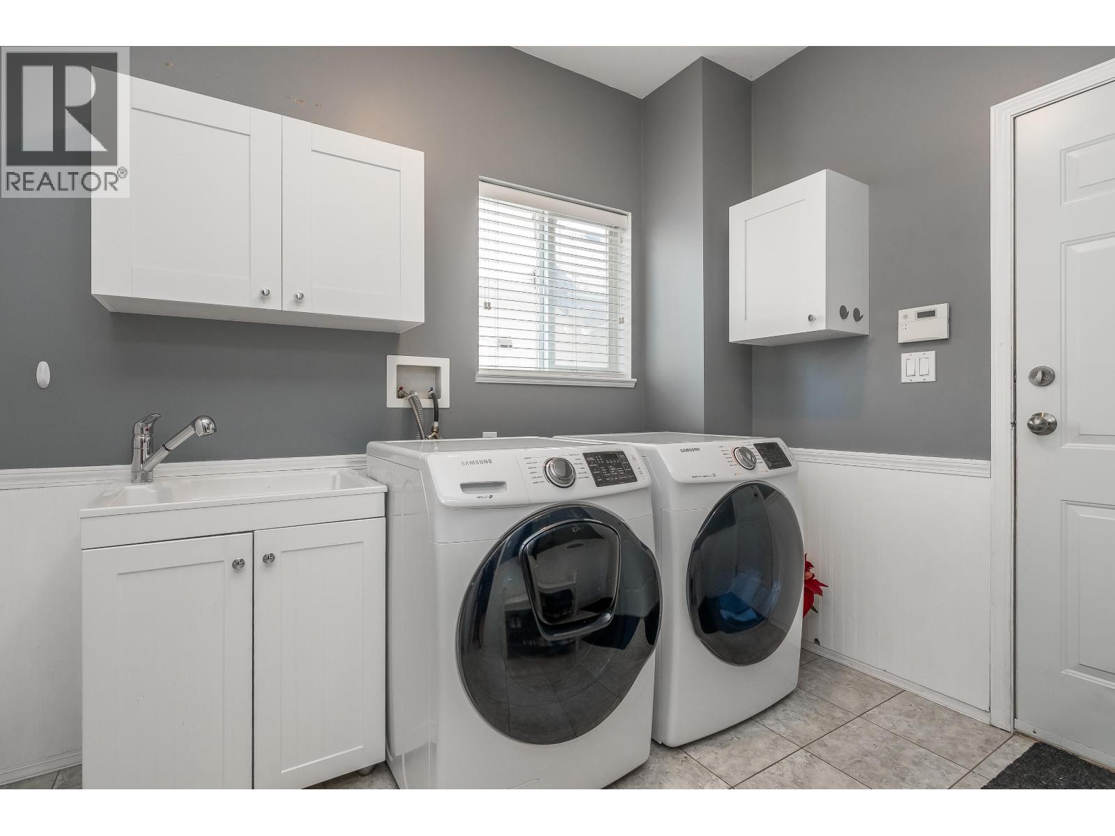 19115 DOERKSEN DRIVE, Pitt Meadows