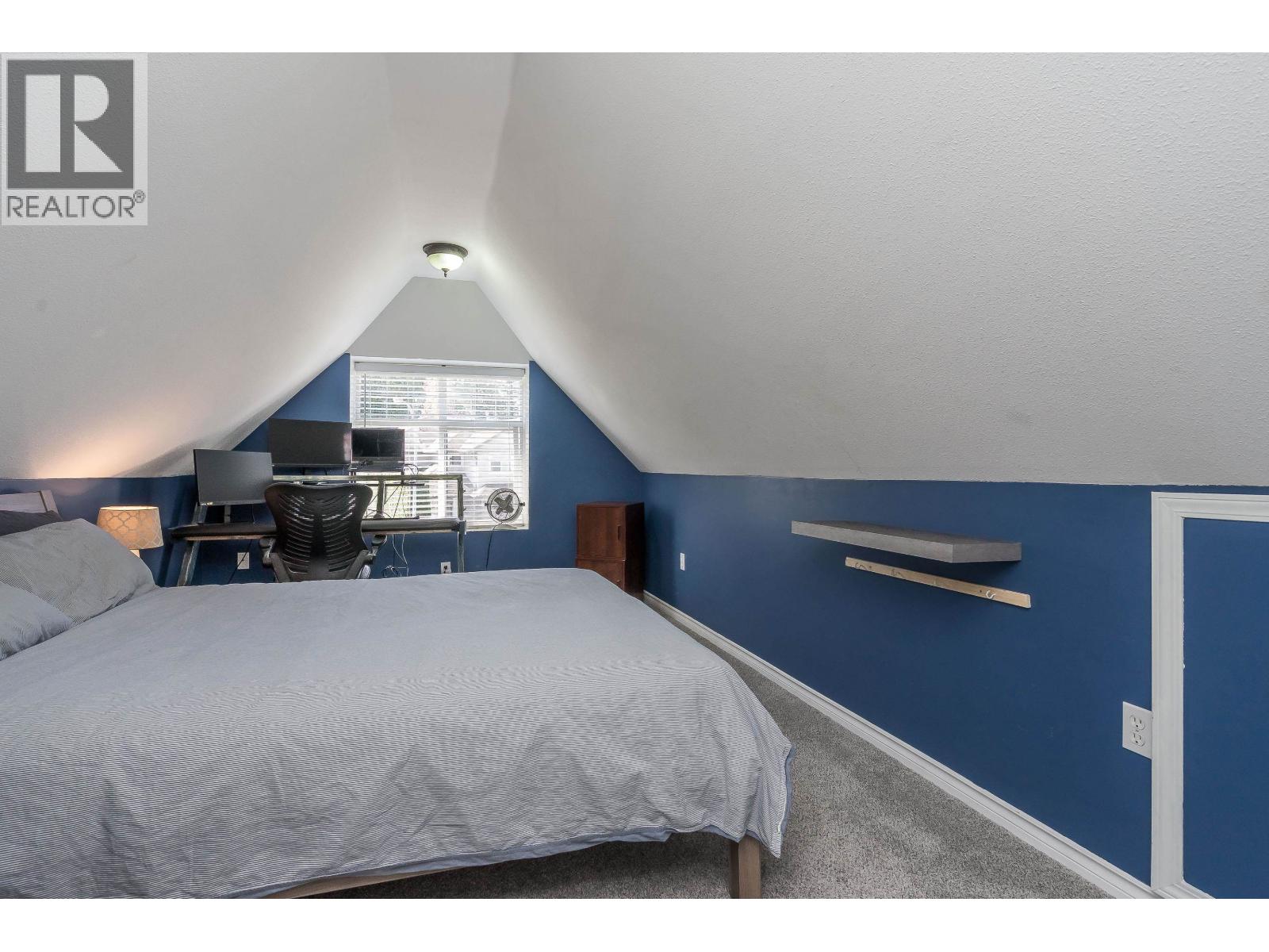 19115 DOERKSEN DRIVE, Pitt Meadows