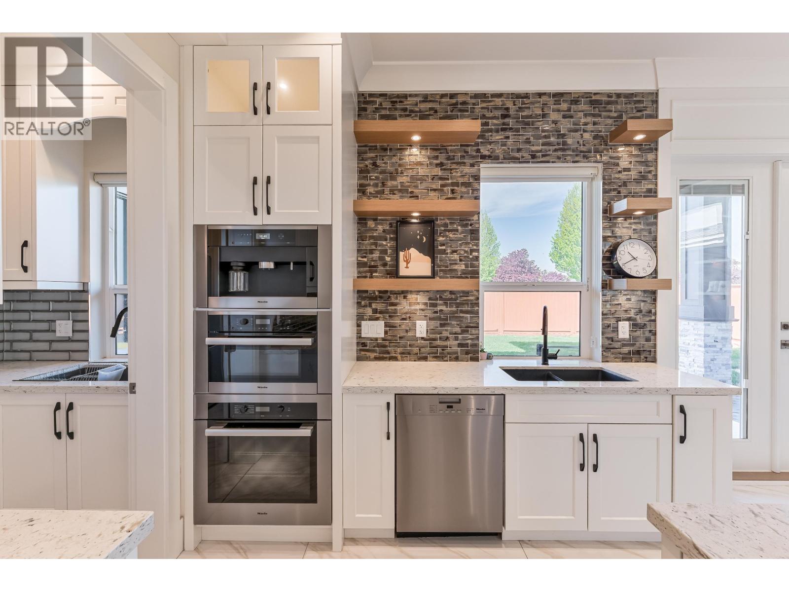 8511 SIERPINA Drive, Richmond