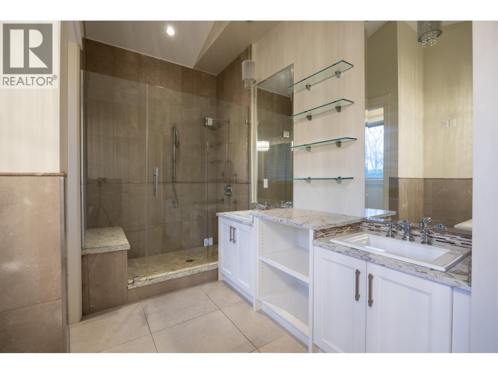 963 51A Street, Tsawwassen