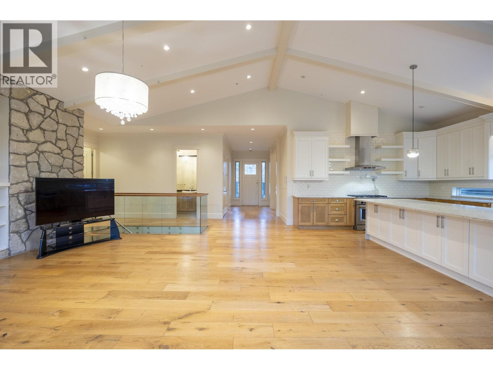 963 51A Street, Tsawwassen