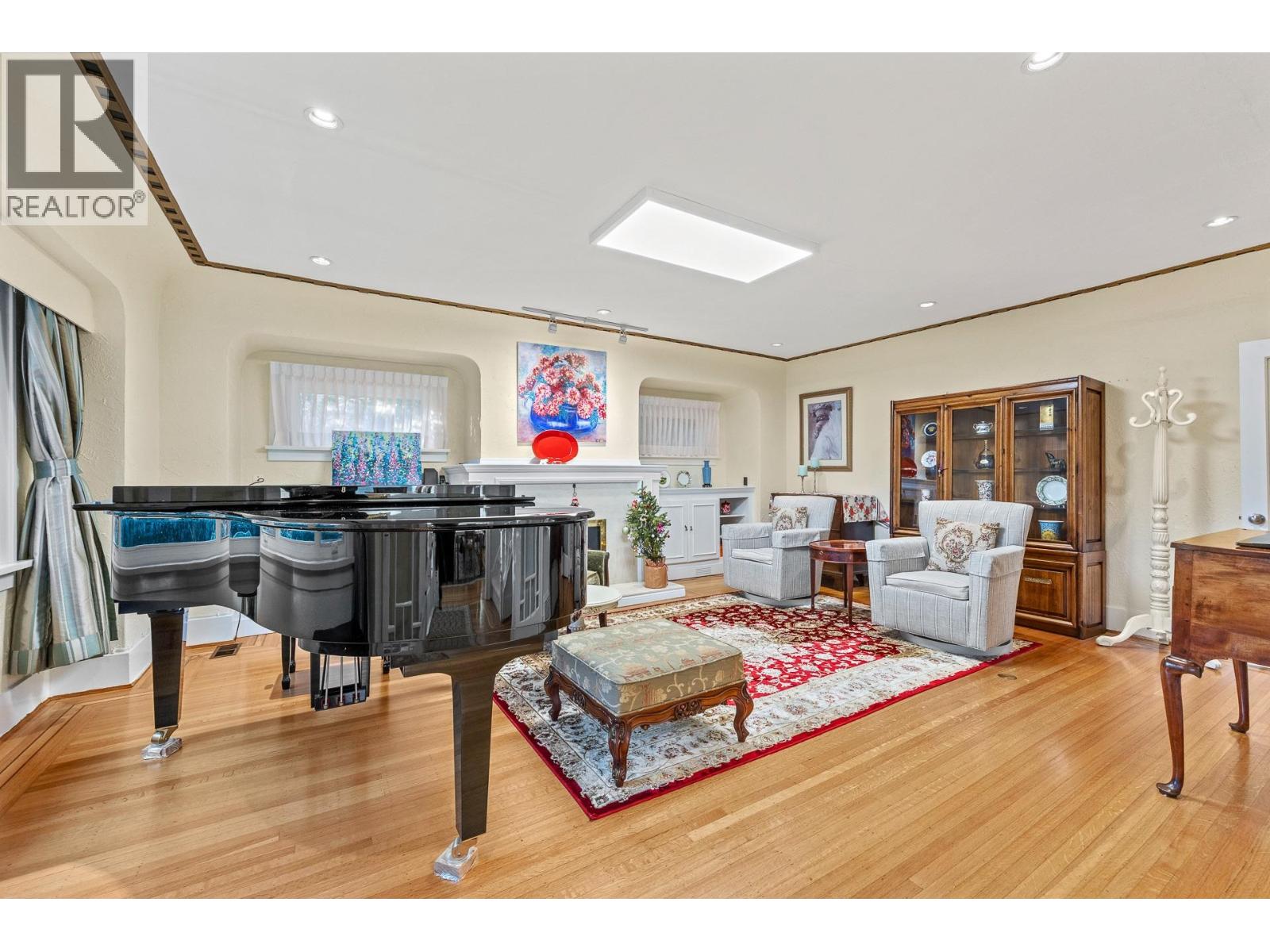 4069 14TH Avenue - photo 2