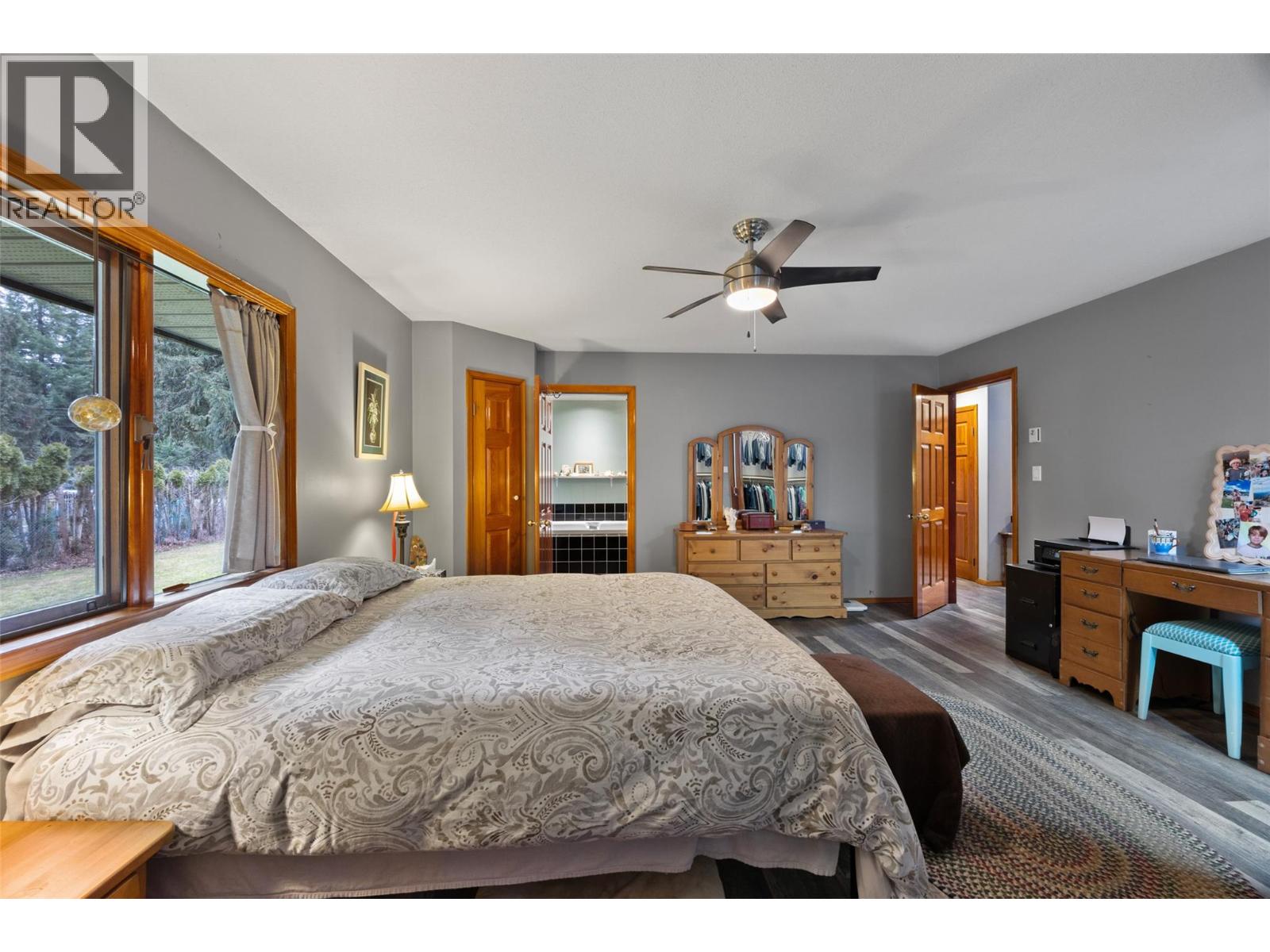  4061 Santa Road, Scotch Creek