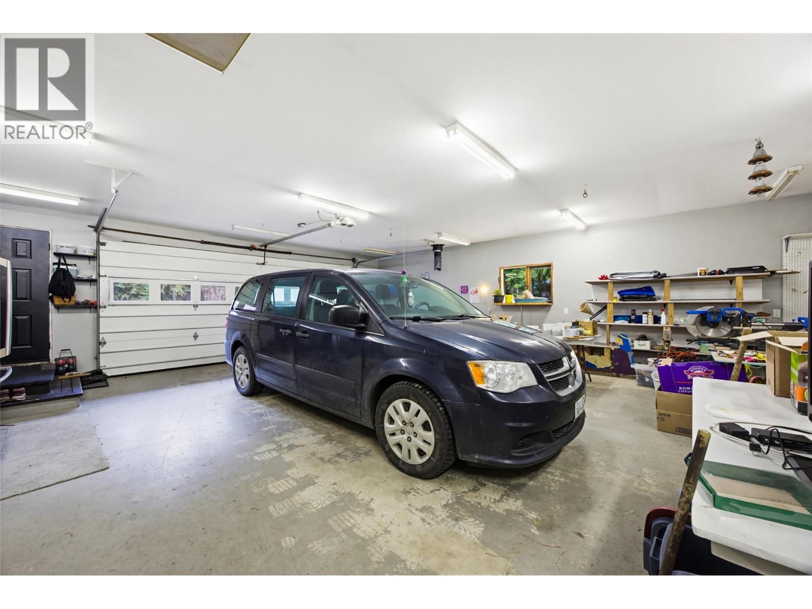  4061 Santa Road, Scotch Creek