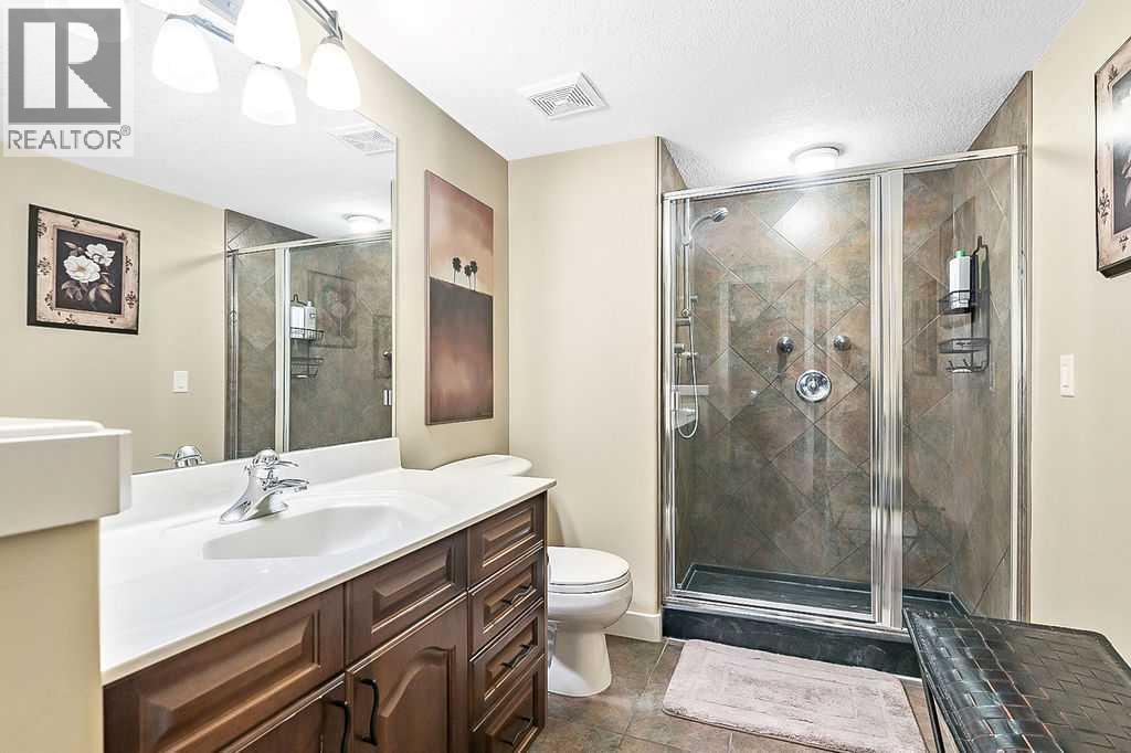 Single Family House for Sale in  Tuscany Ravine View NW Tuscany Calgary 